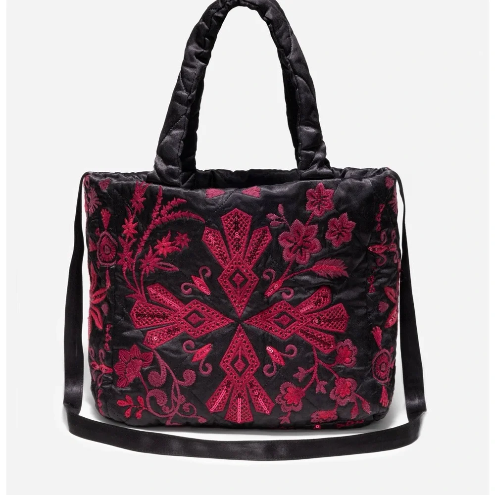 JOHNNY WAS QUILTED TOTE BAG - Picture 2 of 5